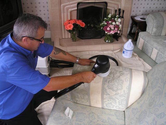 images/sofa-upholstery/slider/sofa-upholstery-cleaning-1-kireth-ai.jpeg